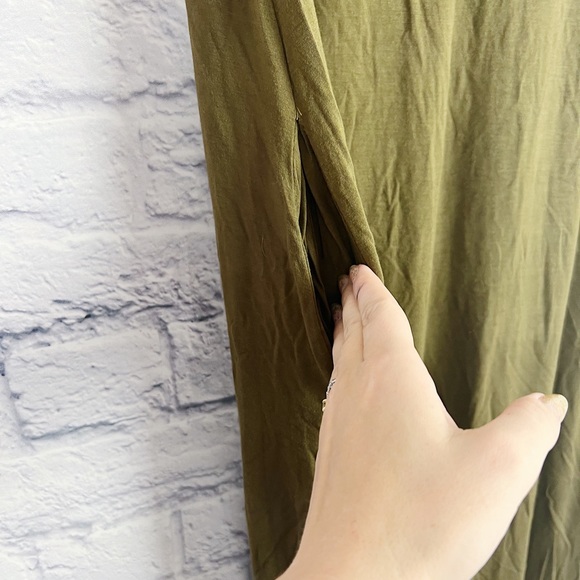 Boutique Green Maci Pocket Relaxed Fit T Dress - Picture 6 of 7